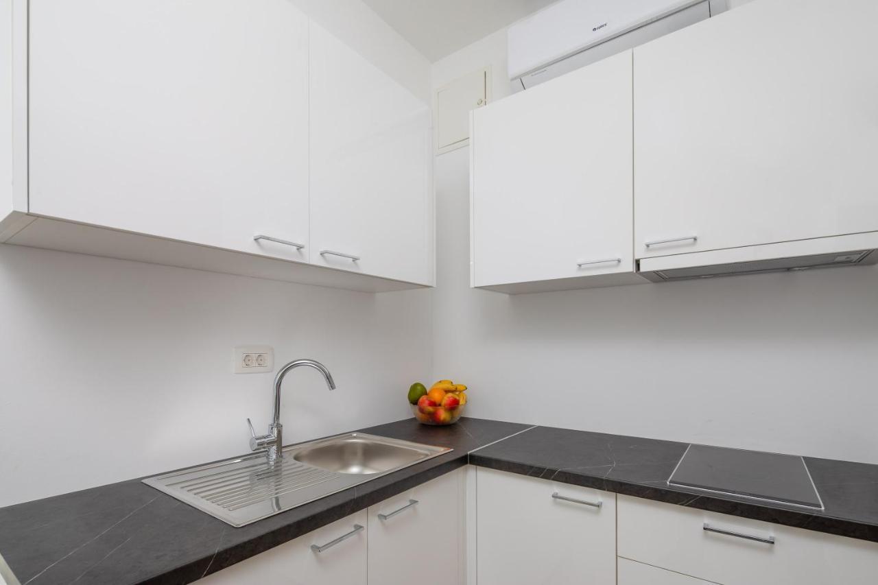 Absolute Beach Holidays Apartment ดูกีรัท ภายนอก รูปภาพ