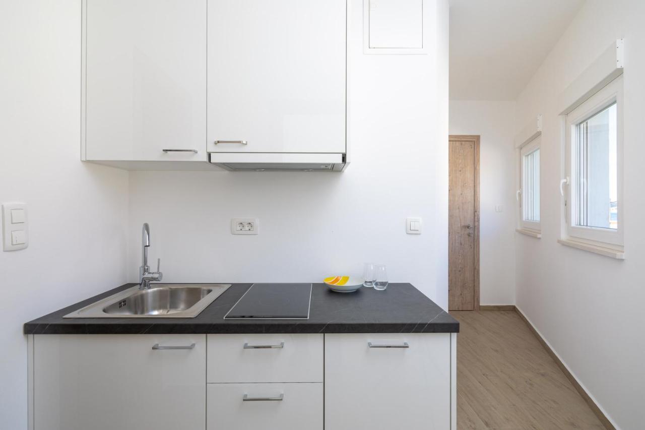 Absolute Beach Holidays Apartment ดูกีรัท ภายนอก รูปภาพ
