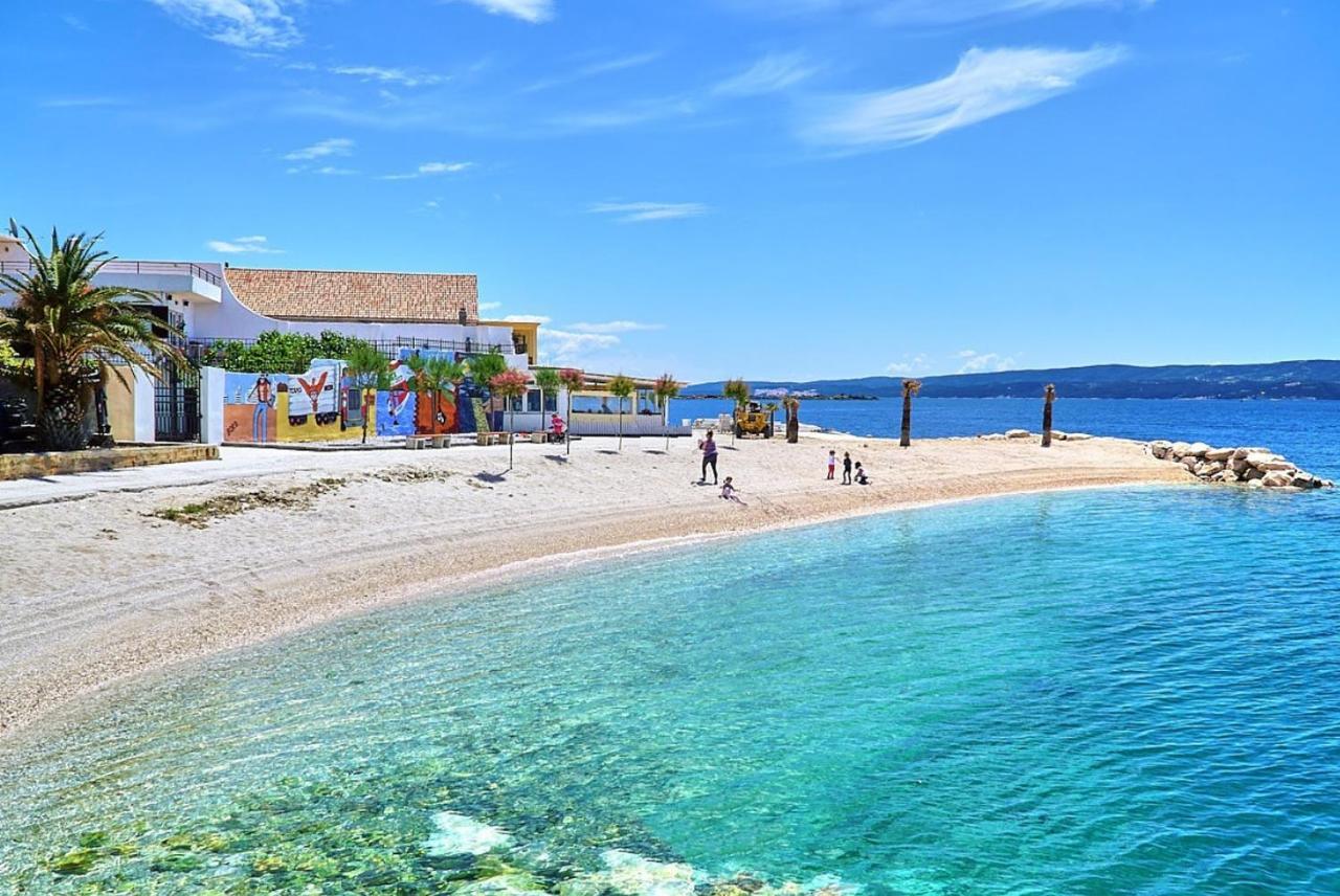 Absolute Beach Holidays Apartment ดูกีรัท ภายนอก รูปภาพ