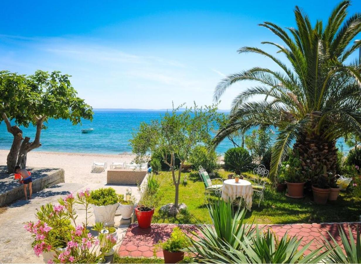 Absolute Beach Holidays Apartment ดูกีรัท ภายนอก รูปภาพ